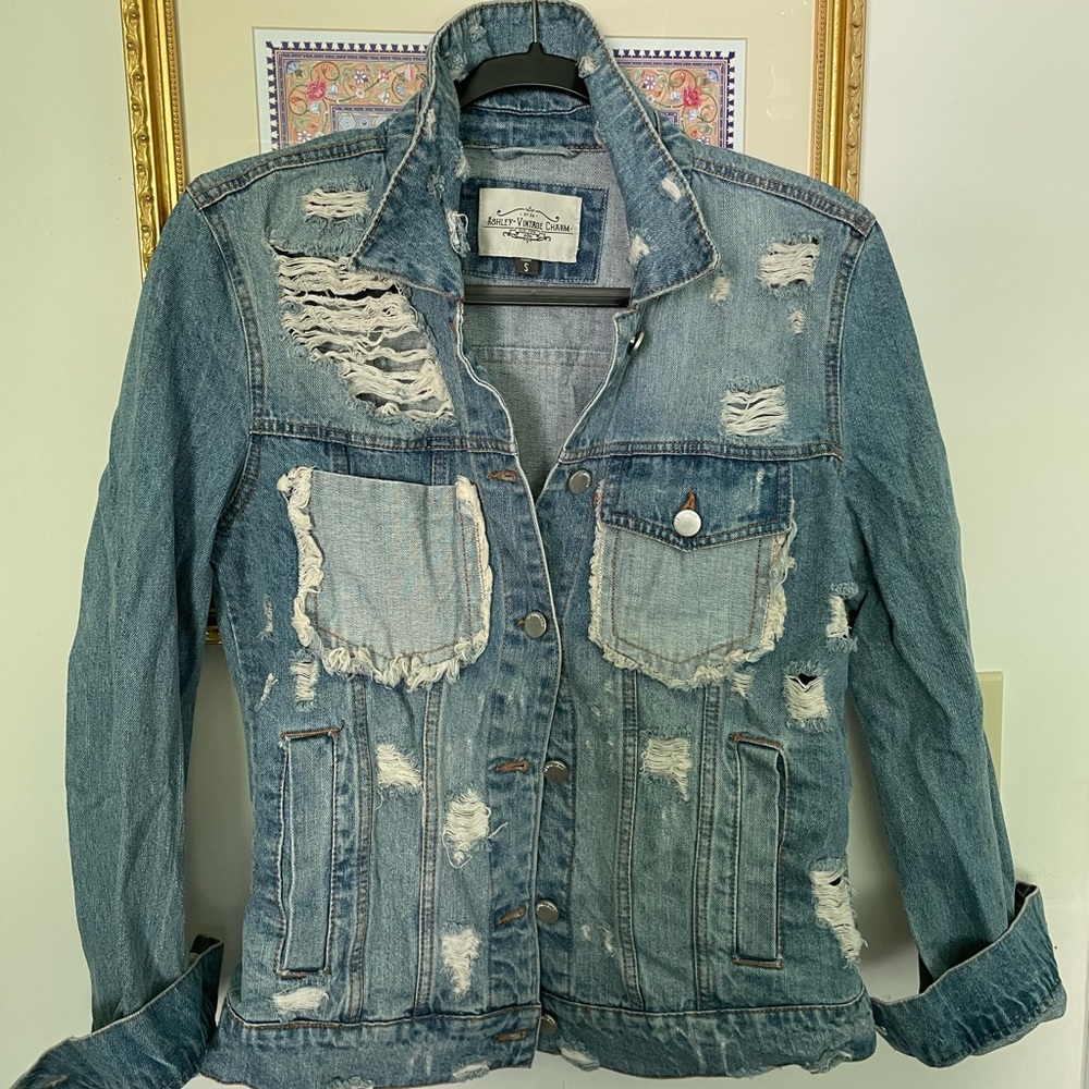 Distressed vintage denim jacket size S